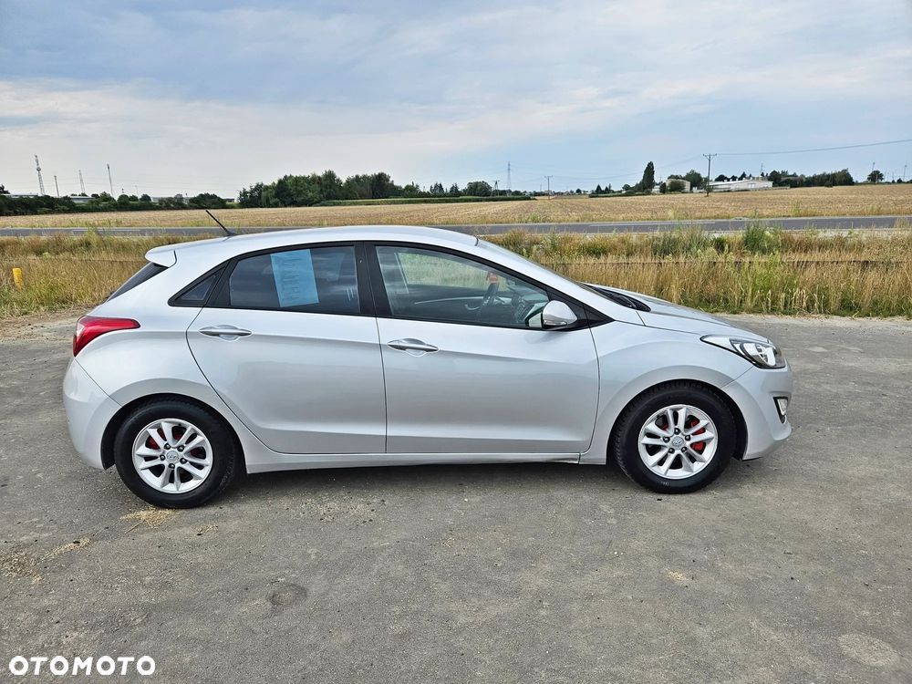 Hyundai i30 1.6 Automatik Style - 18