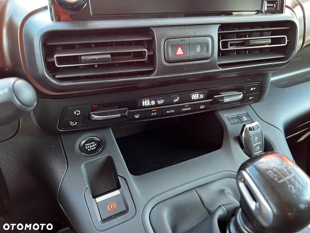 Peugeot Rifter BlueHDI 130 L1 GT - 25