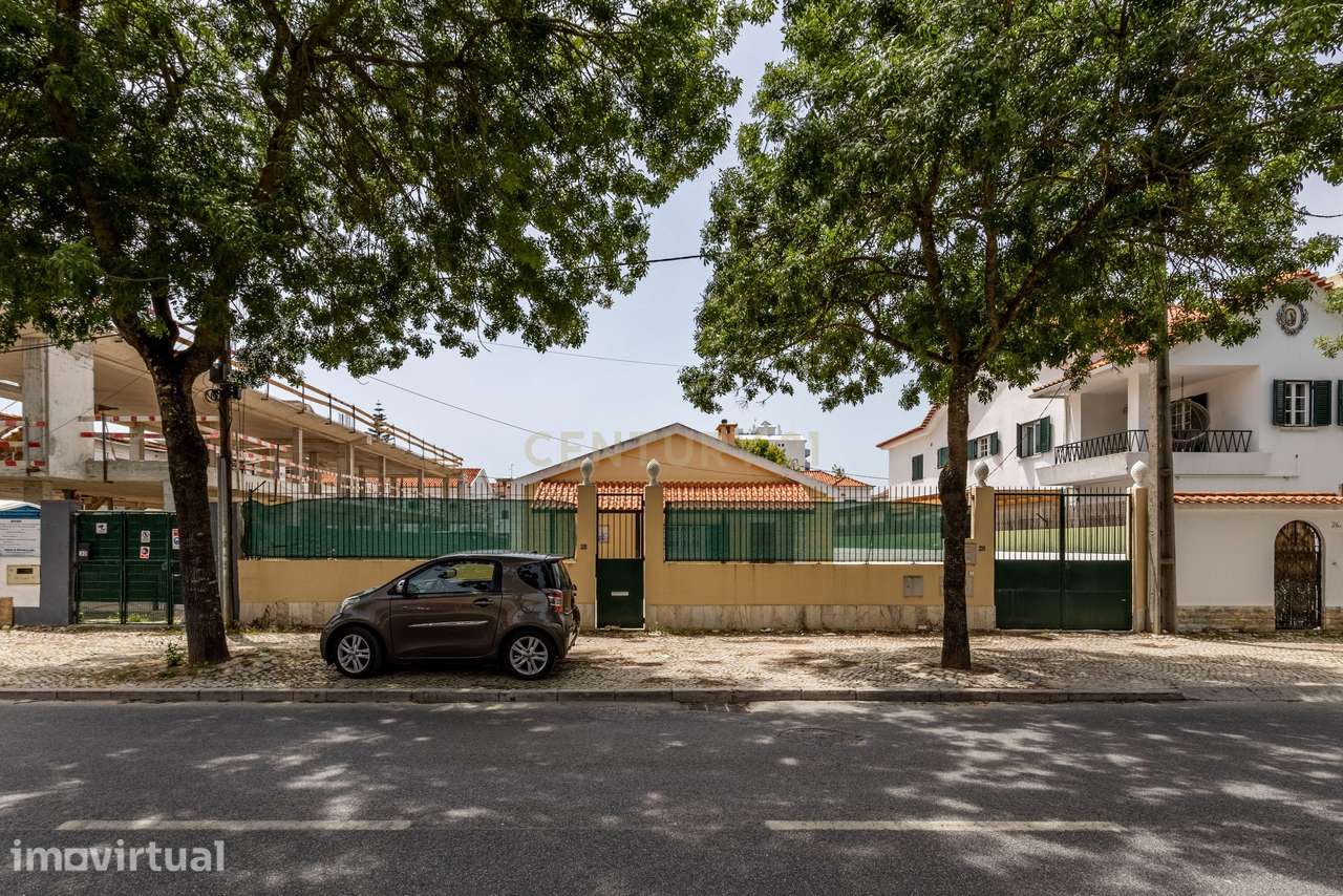 Propriedade bifamiliar T6 na Costa da Caparica. - Grande imagem: 2/42