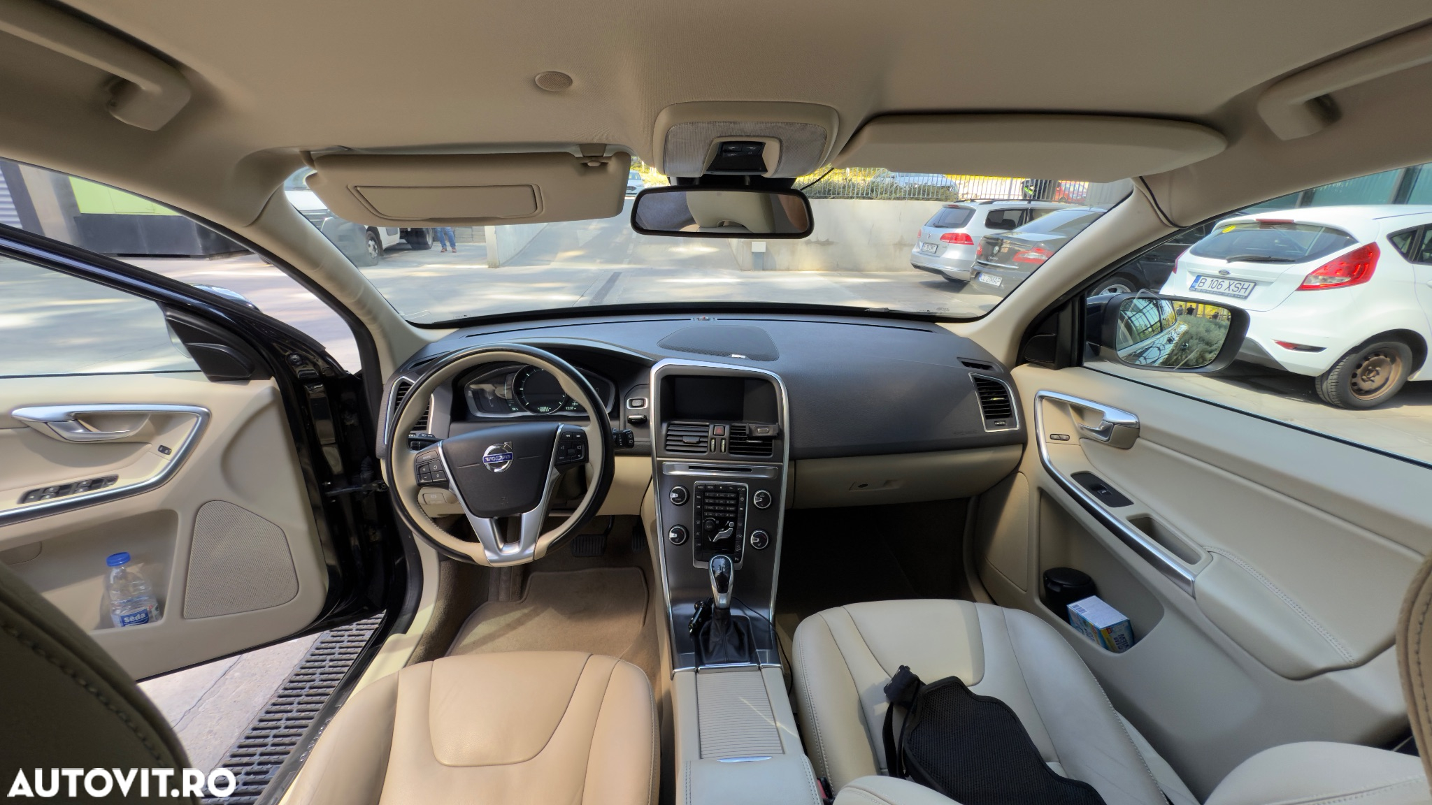 Volvo XC 60 D5 AWD Momentum - 17