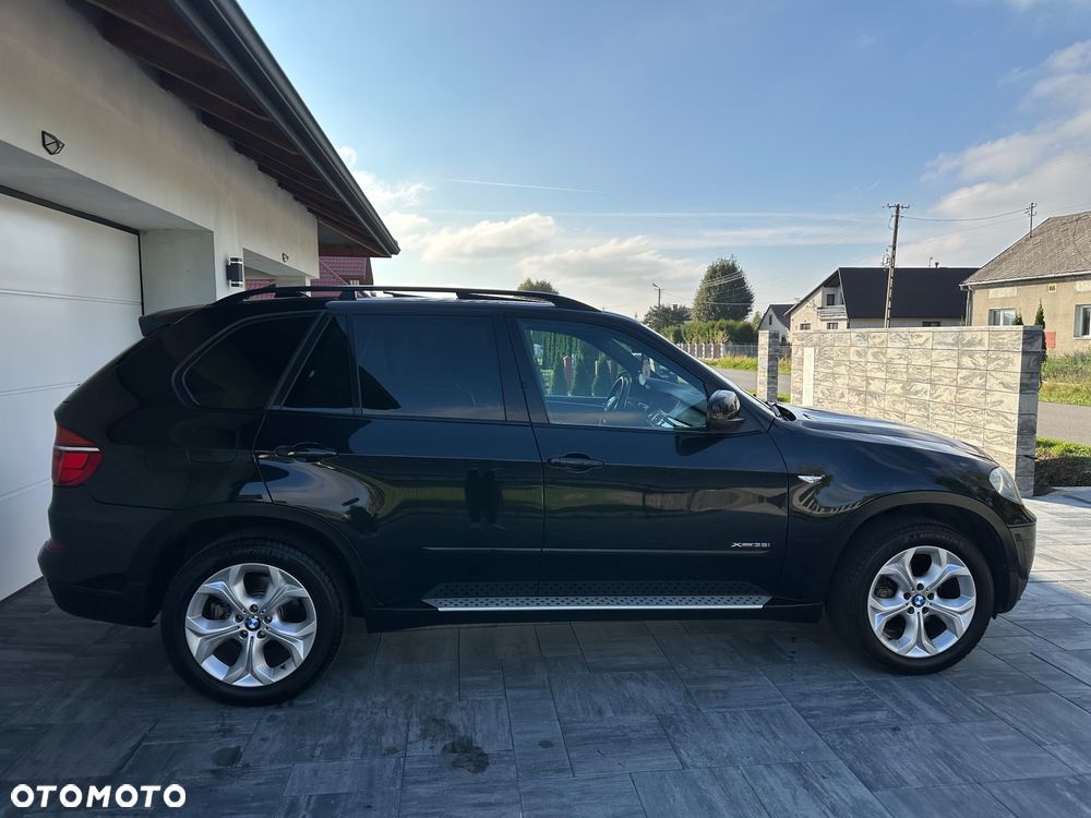 BMW X5 xDrive35i - 25