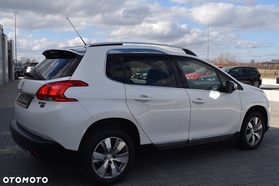 Peugeot 2008 PureTech 130 Stop&Start Allure - 25