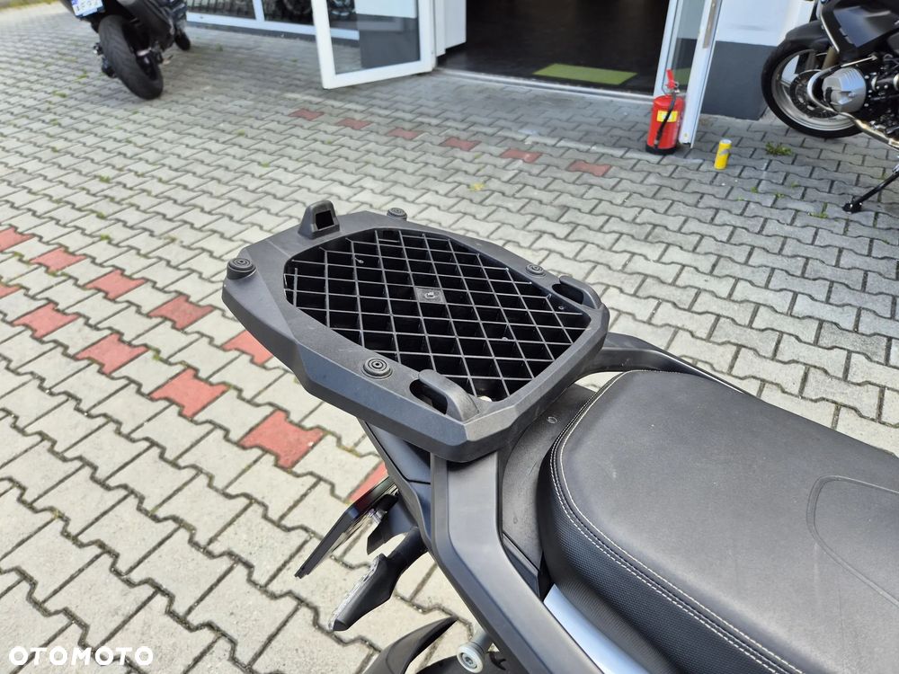 Benelli TRK 502 - 12