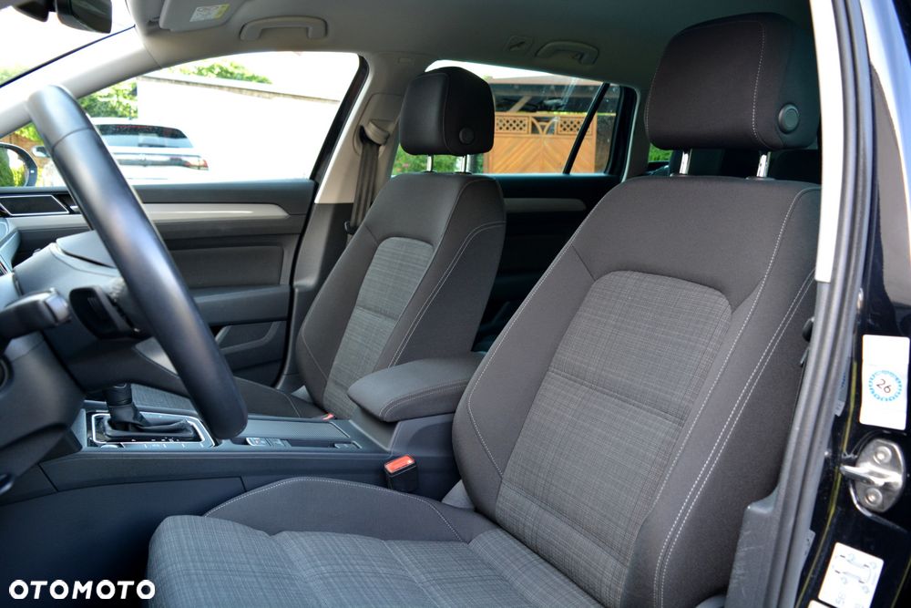 Volkswagen Passat 2.0 TDI SCR DSG Business - 7