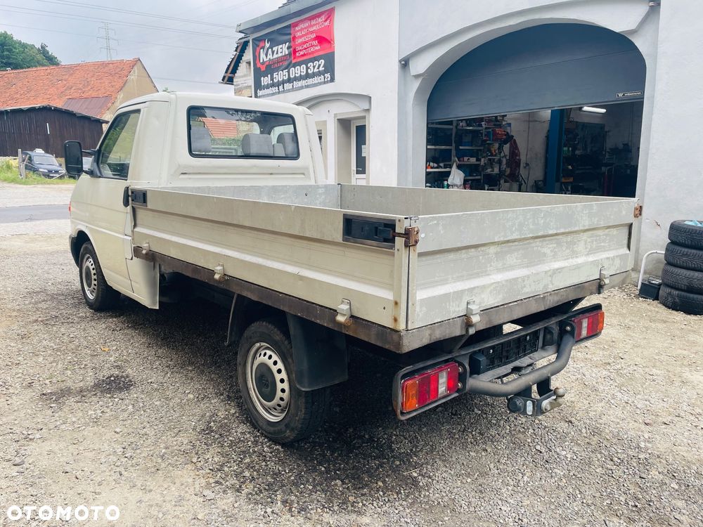 Volkswagen Transporter - 3