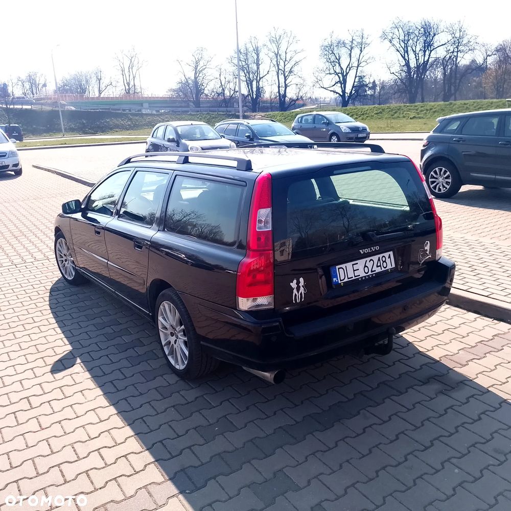 Volvo V70 2.4 Black Edition - 5