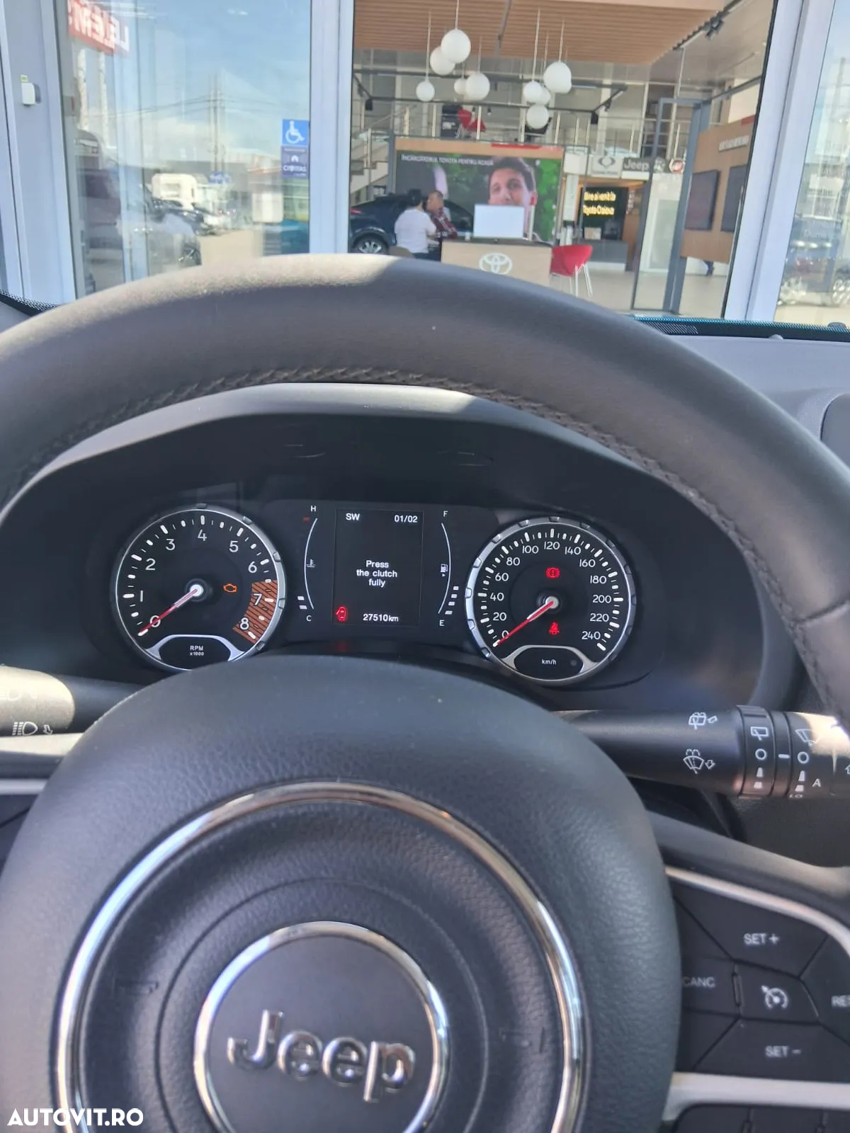 Jeep Renegade 1.0 Turbo 4x2 M6 Longitude - 9