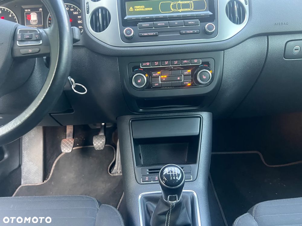 Volkswagen Tiguan 2.0 TDI DPF BlueMotion Technology Cup Sport & Style - 26
