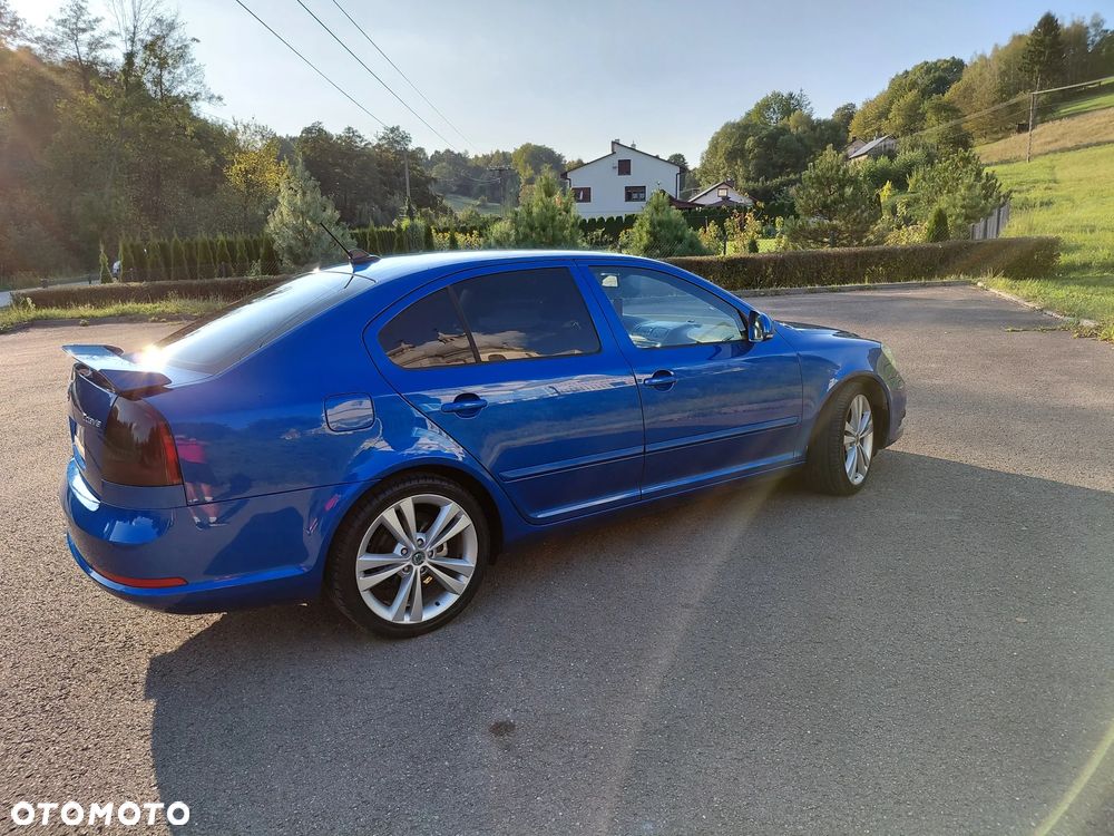 Skoda Octavia 2.0 TDI DPF RS - 5