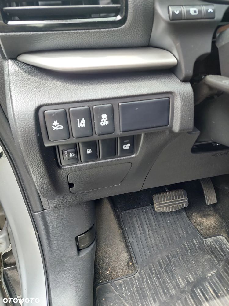 Mitsubishi Eclipse Cross - 7