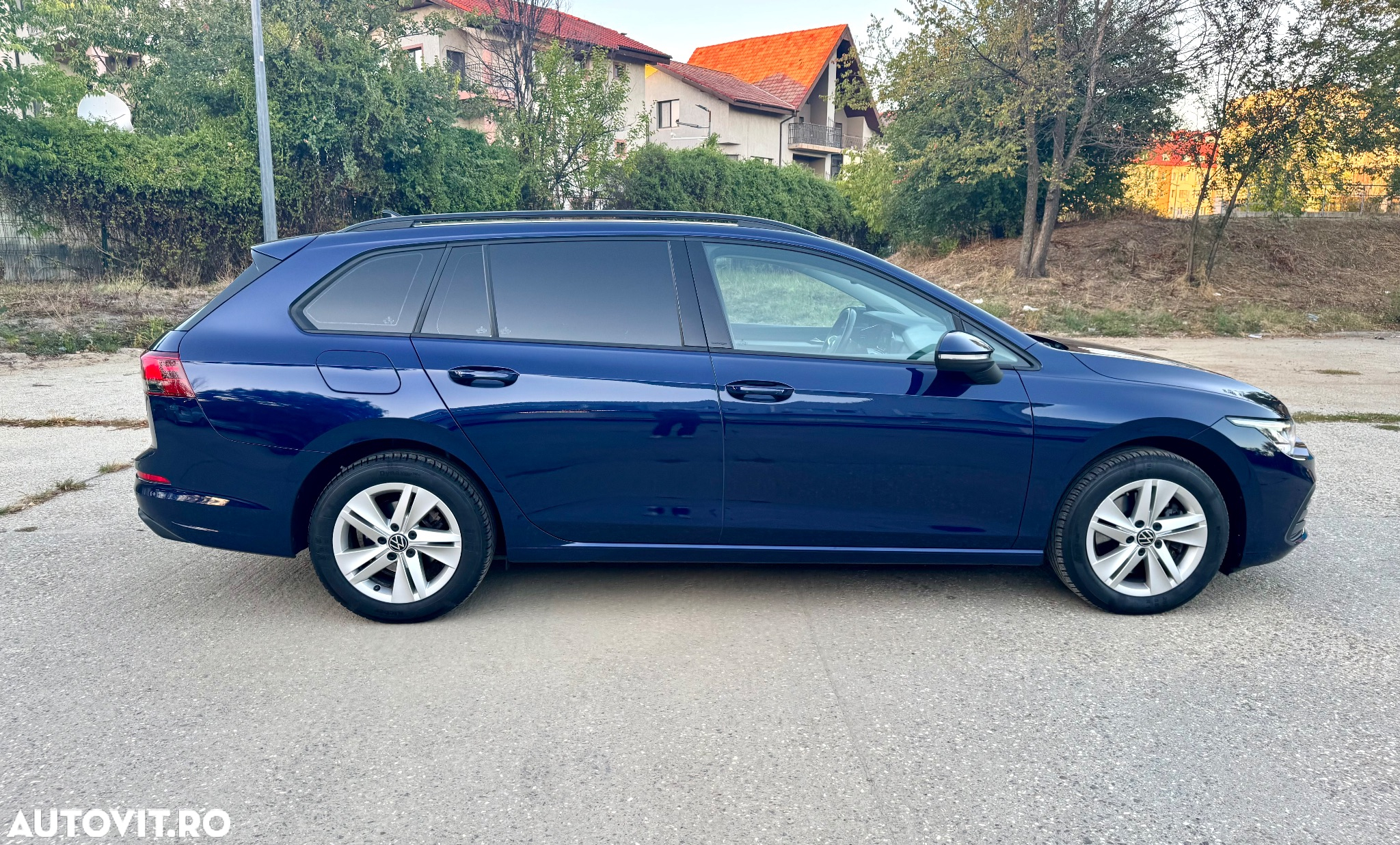 Volkswagen Golf 2.0 TDI Life - 5