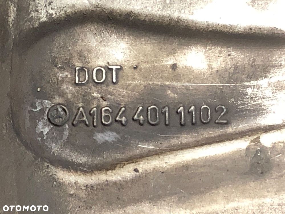 FELGI ALUMINIOWE KOMPLET 20 8.5J 5X112 ET56 ŚRODEK CENTR. 66.6  MERCEDES-BENZ KLASA M (W164) 2005 - - 8