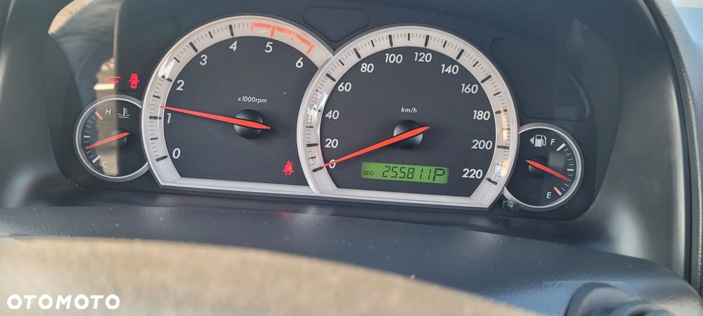 Chevrolet Captiva 2.0 4WD 7 Sitzer Automatik LT Exclusive - 19