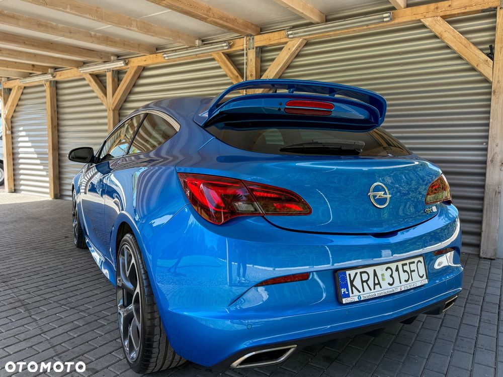 Opel Astra OPC - 3