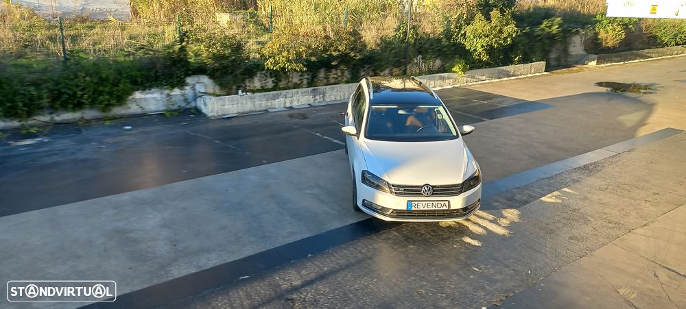 VW Passat Variant 2.0 TDi Highline Navig DSG - 22