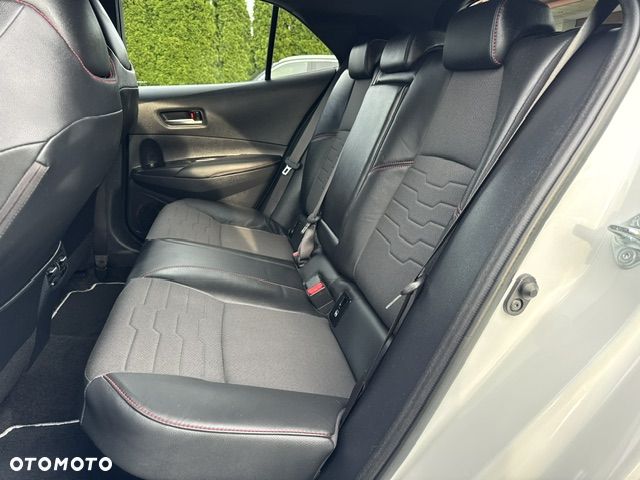 Toyota Corolla - 21