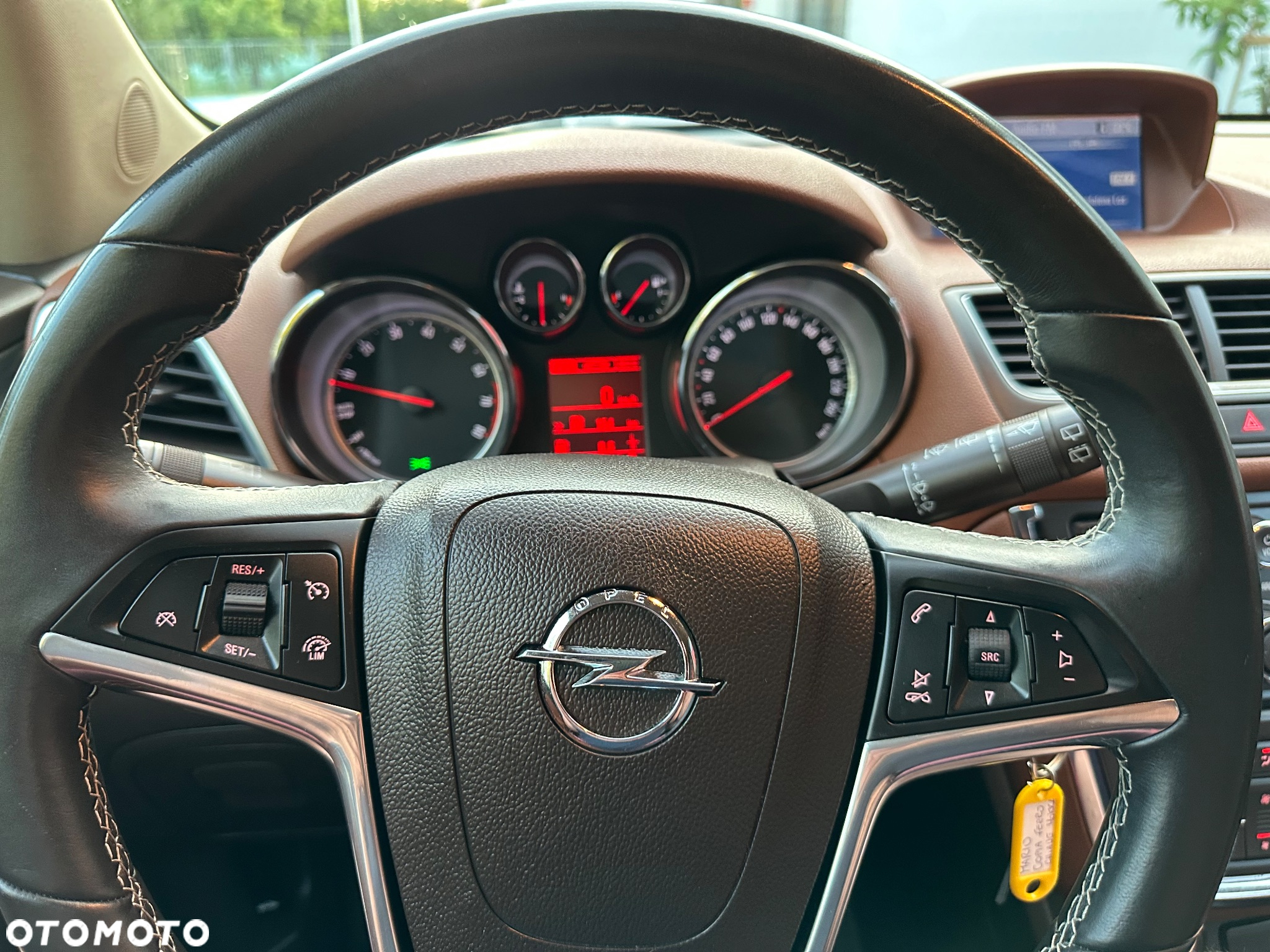 Opel Mokka 1.4 T Cosmo S&S 4x4 - 27