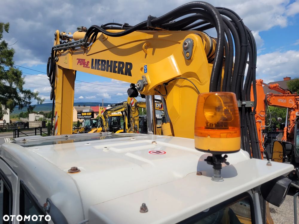 Liebherr 900 C / ROTOTILT ze szczypcami / 5400h / STAN IDEALNY !! / - 19