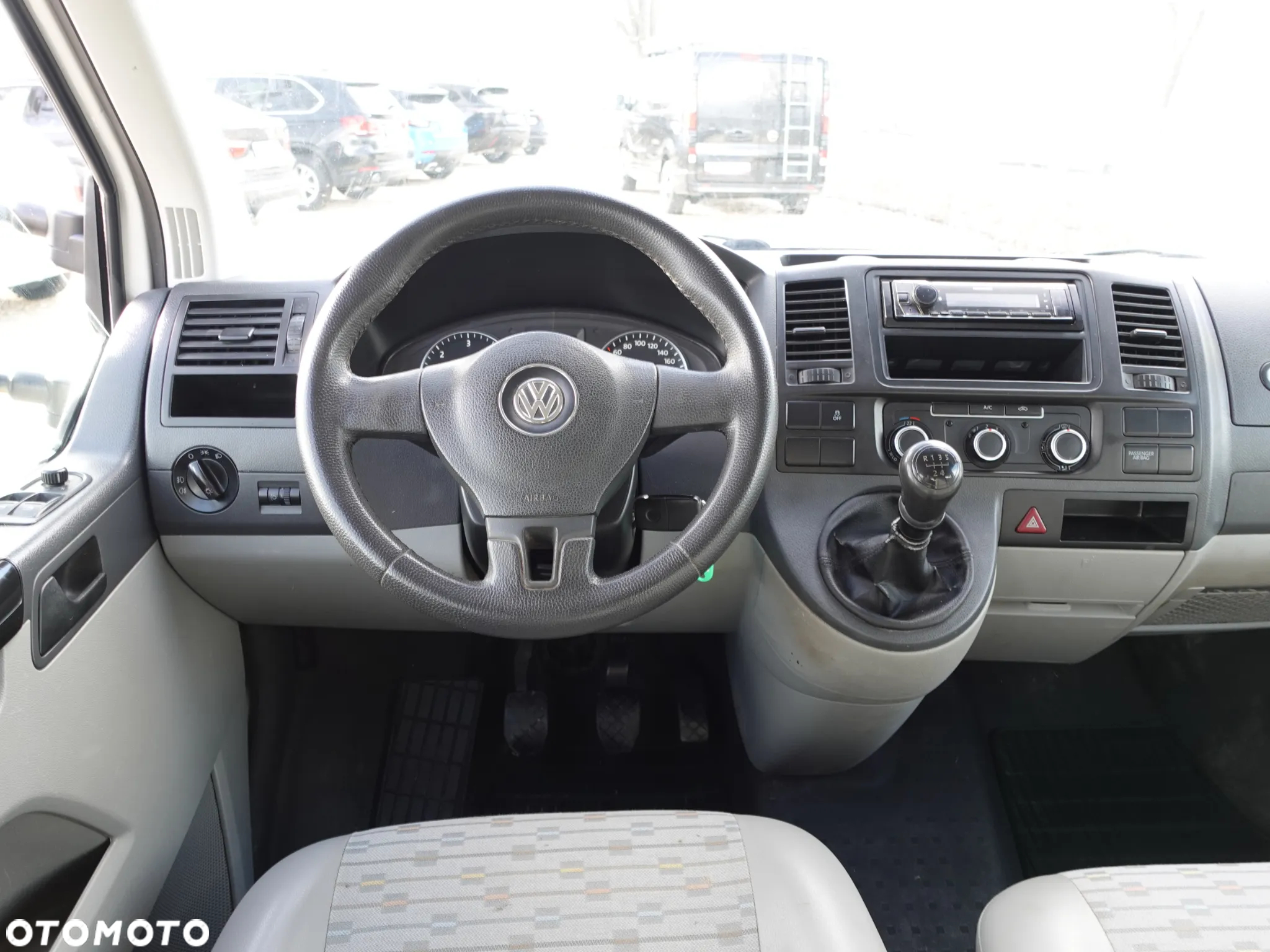Volkswagen TRANSPORTER LONG - PRYCZA 6OSÓB - 38