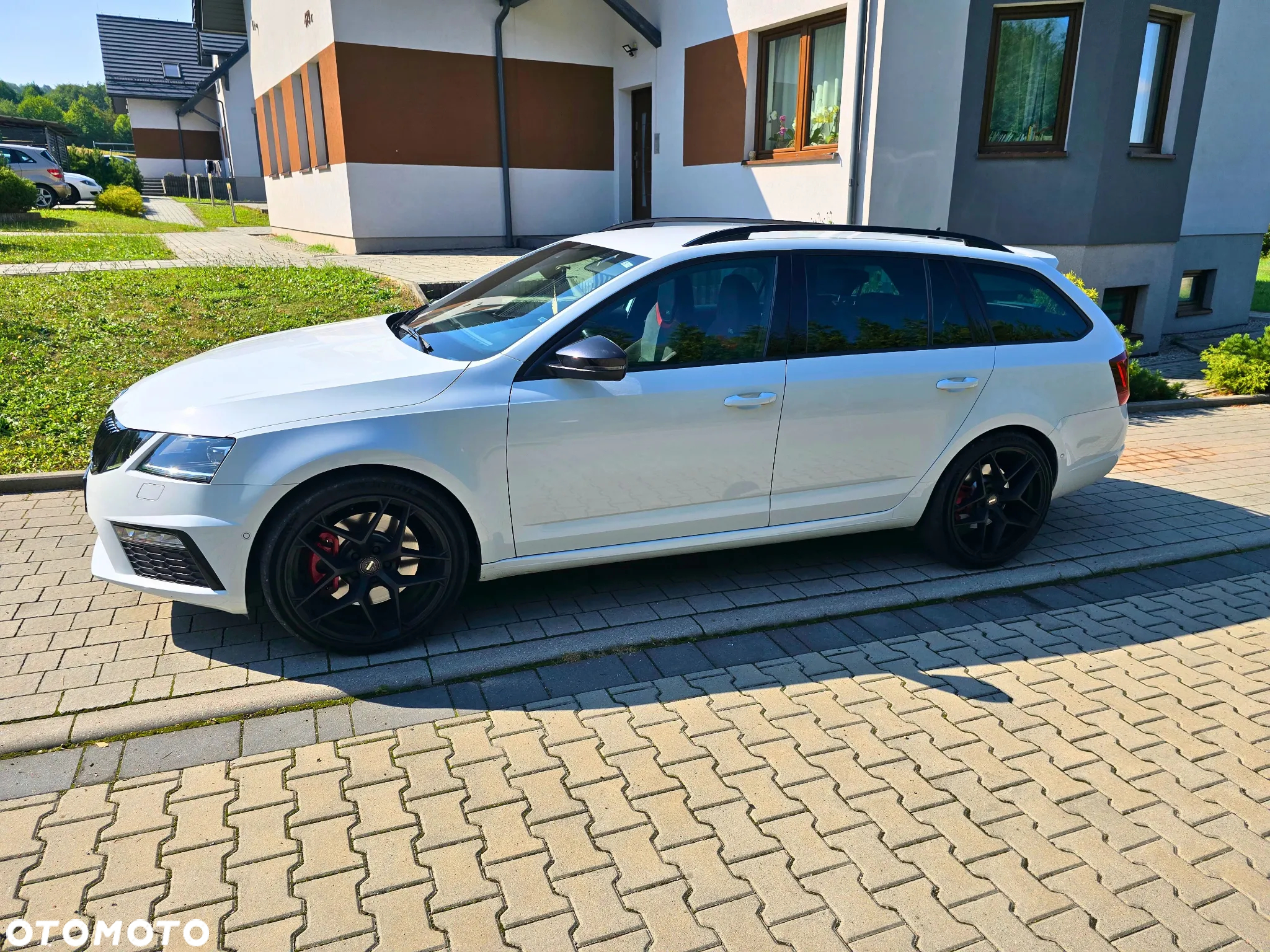 Skoda Octavia Combi 2.0 TSI DSG RS 245 - 8