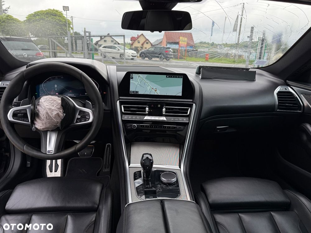 BMW Seria 8 - 11