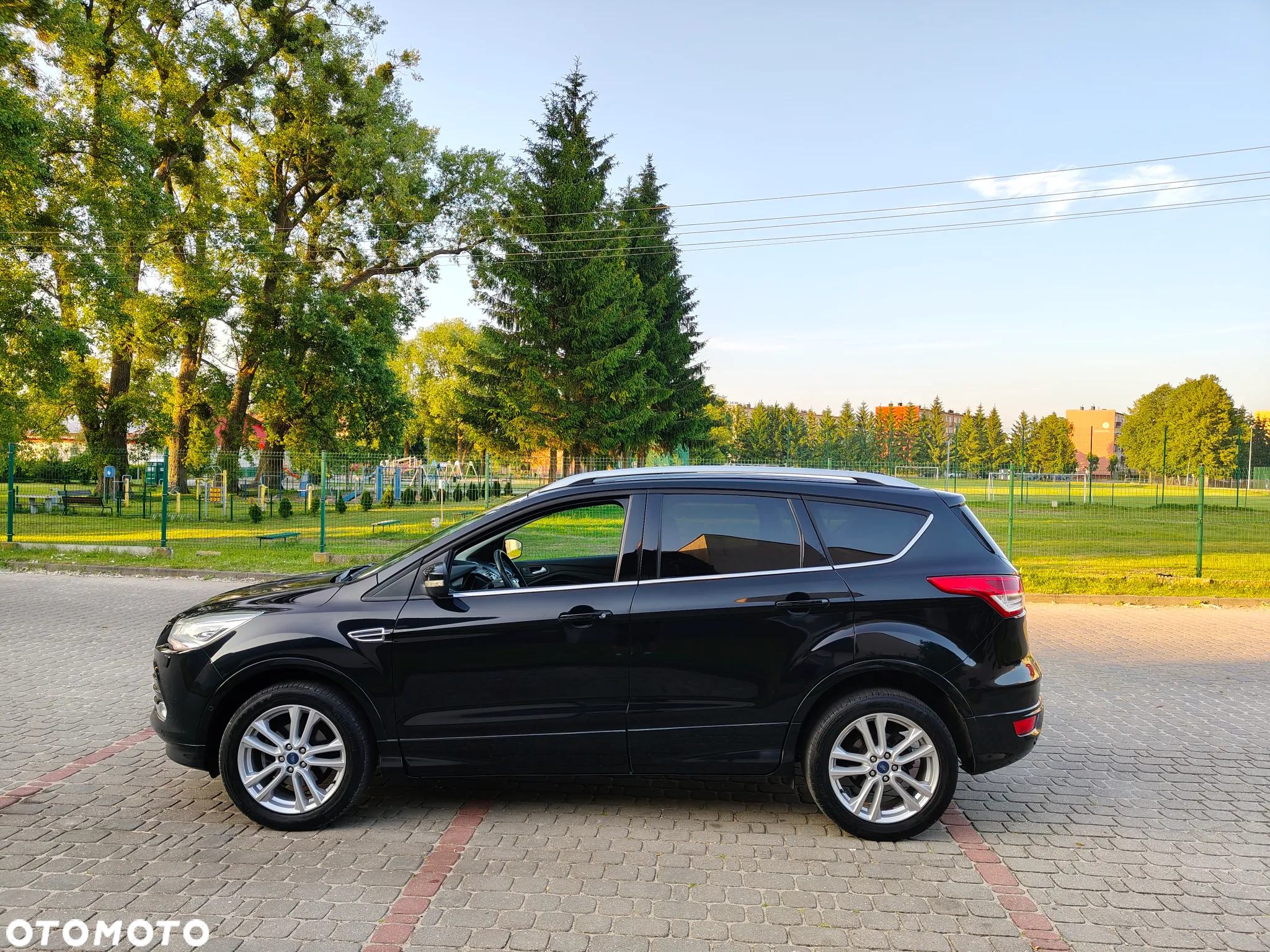 Ford Kuga 1.5 EcoBoost 2x4 Individual - 2