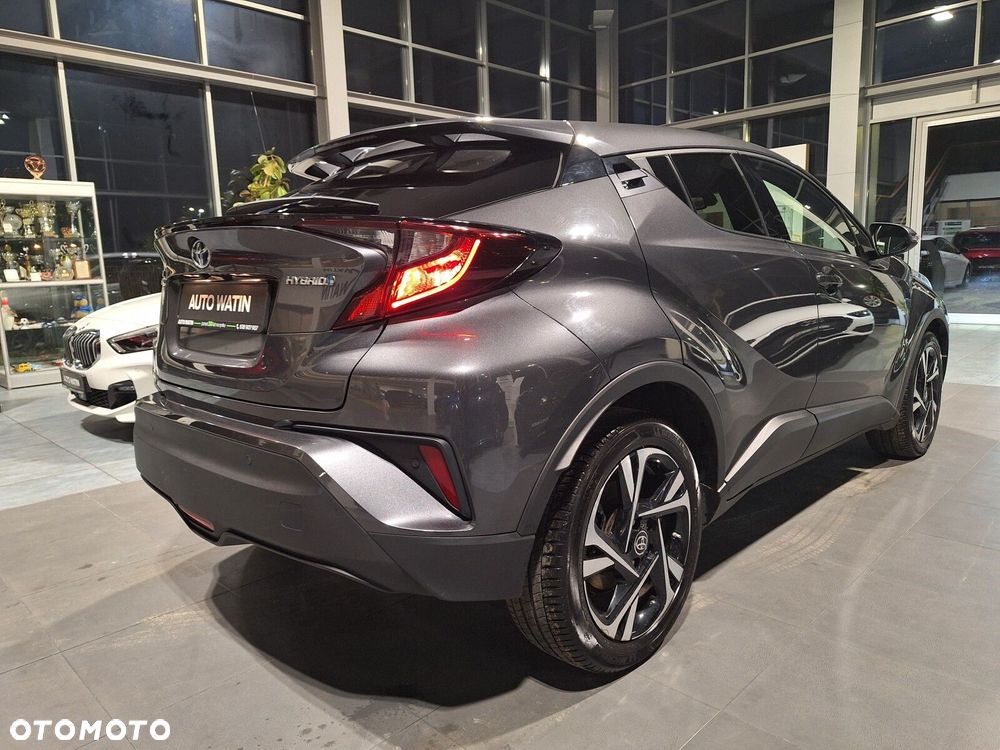 Toyota C-HR - 4