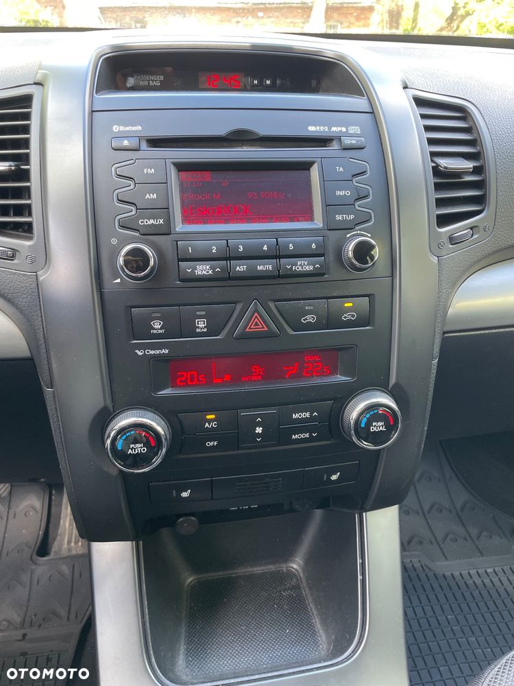 Kia Sorento 2.0 CRDI M - 25