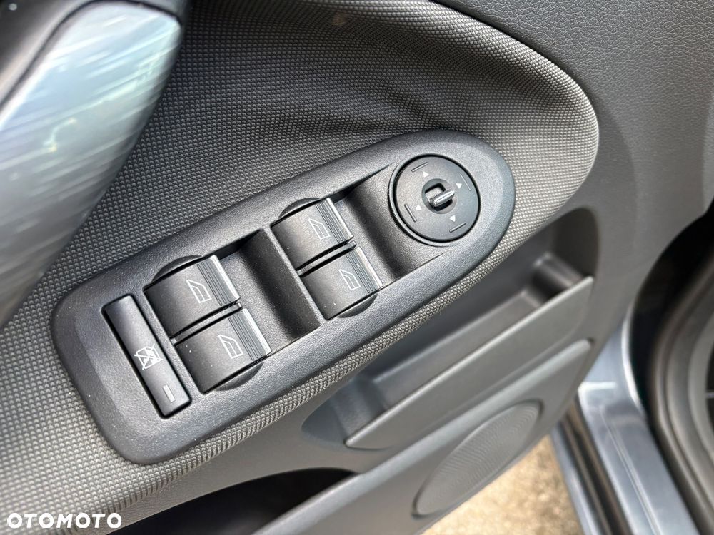 Ford Focus C-Max - 20