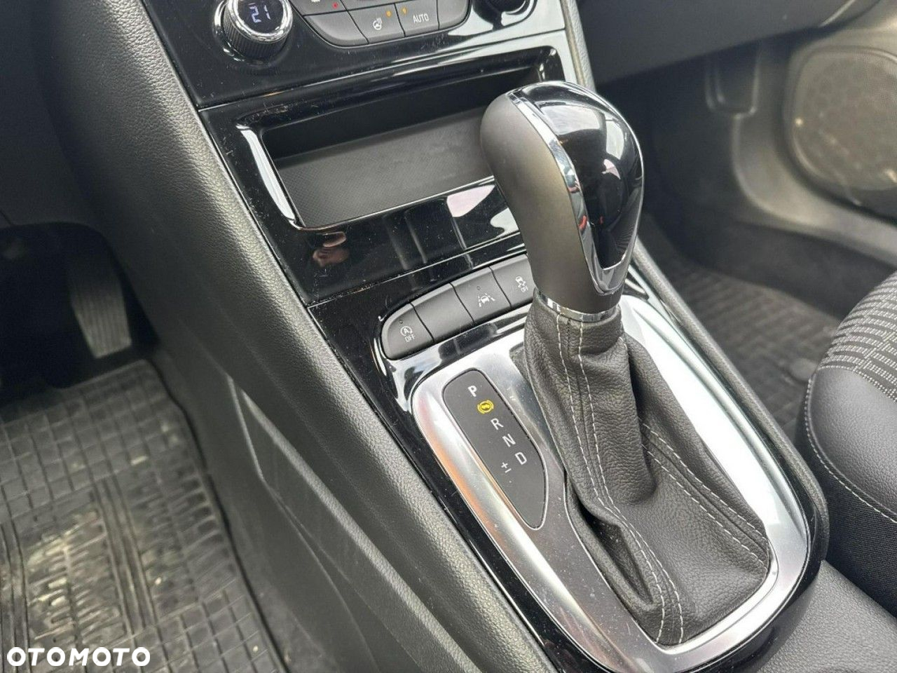 Opel Astra V 1.5 CDTI Business Elegance S&S - 24