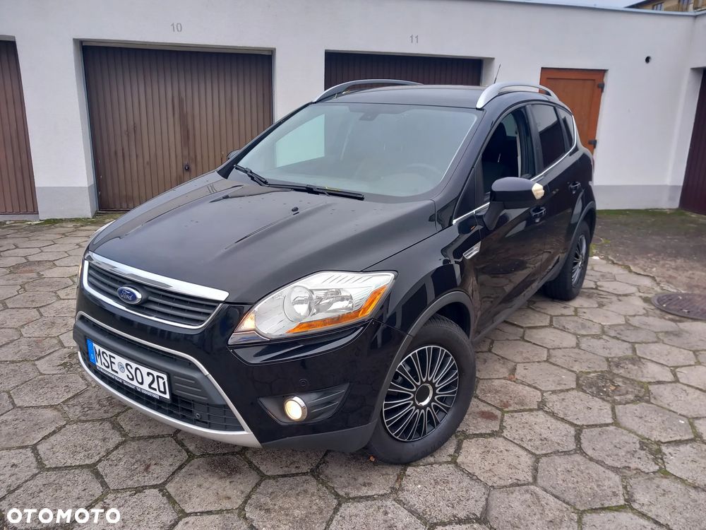 Ford Kuga 2.0 TDCi 2x4 Titanium - 39