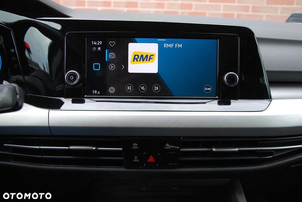Volkswagen Golf 1.5 TSI EVO Life - 33