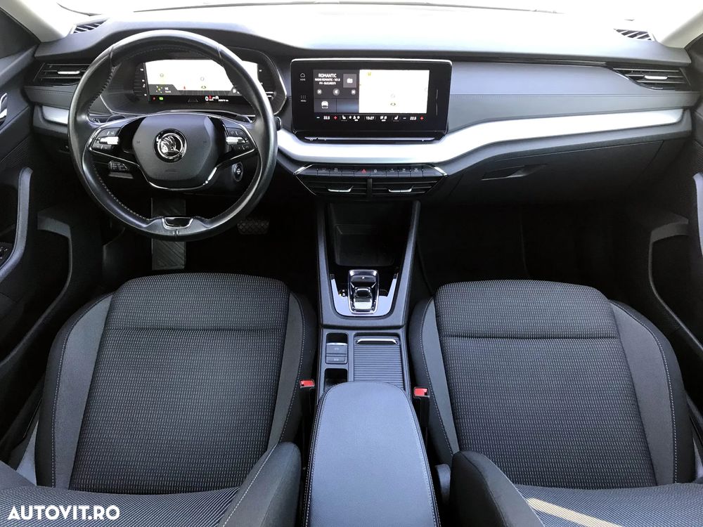 Skoda Octavia 2.0 TDI ELEGANCE DSG - 3