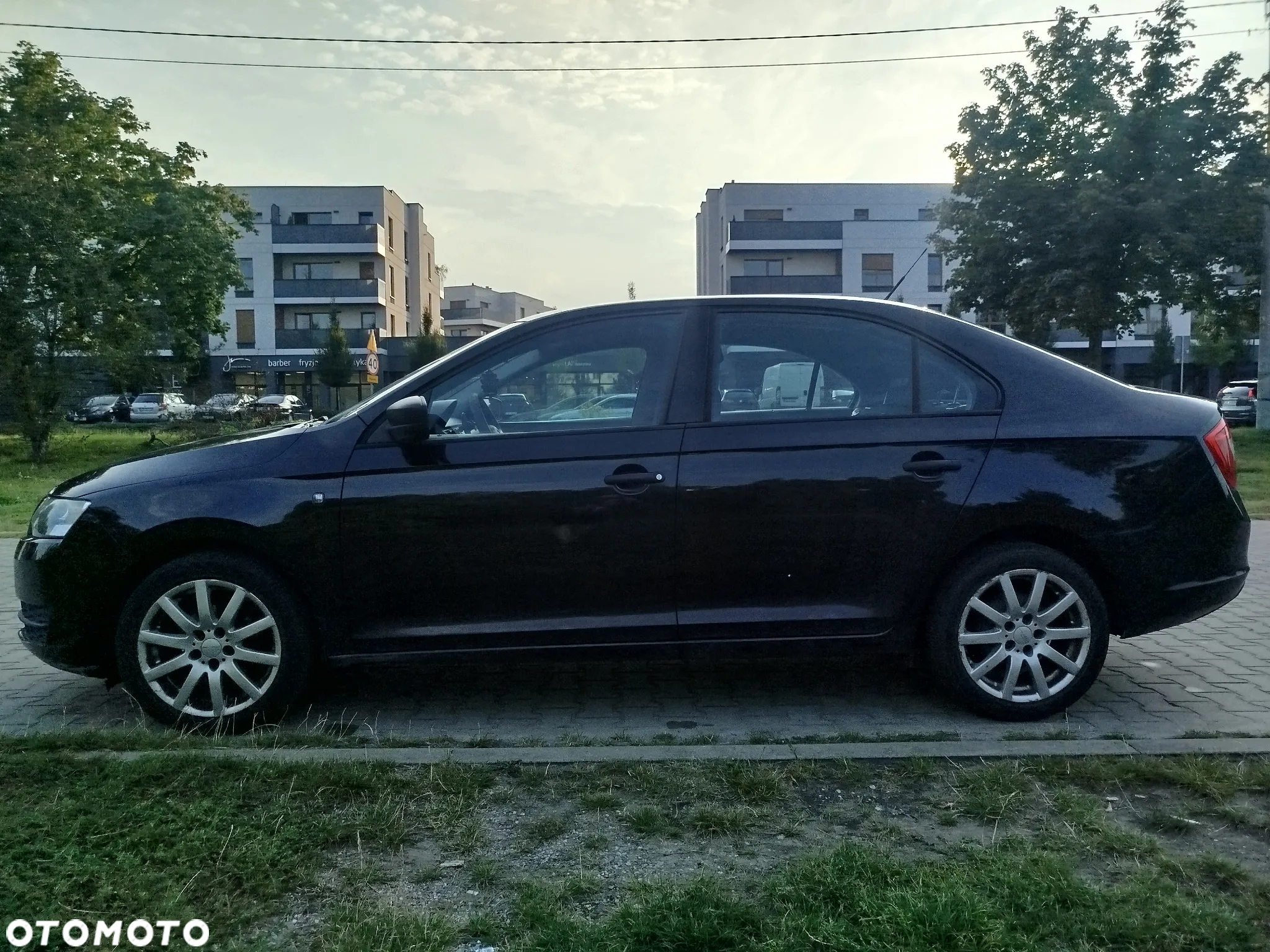 Skoda RAPID 1.2 Active - 4