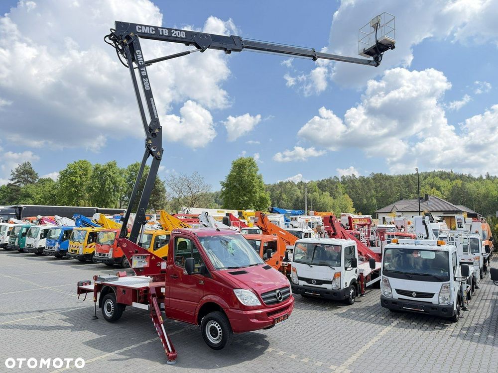 Mercedes-Benz Sprinter - 2
