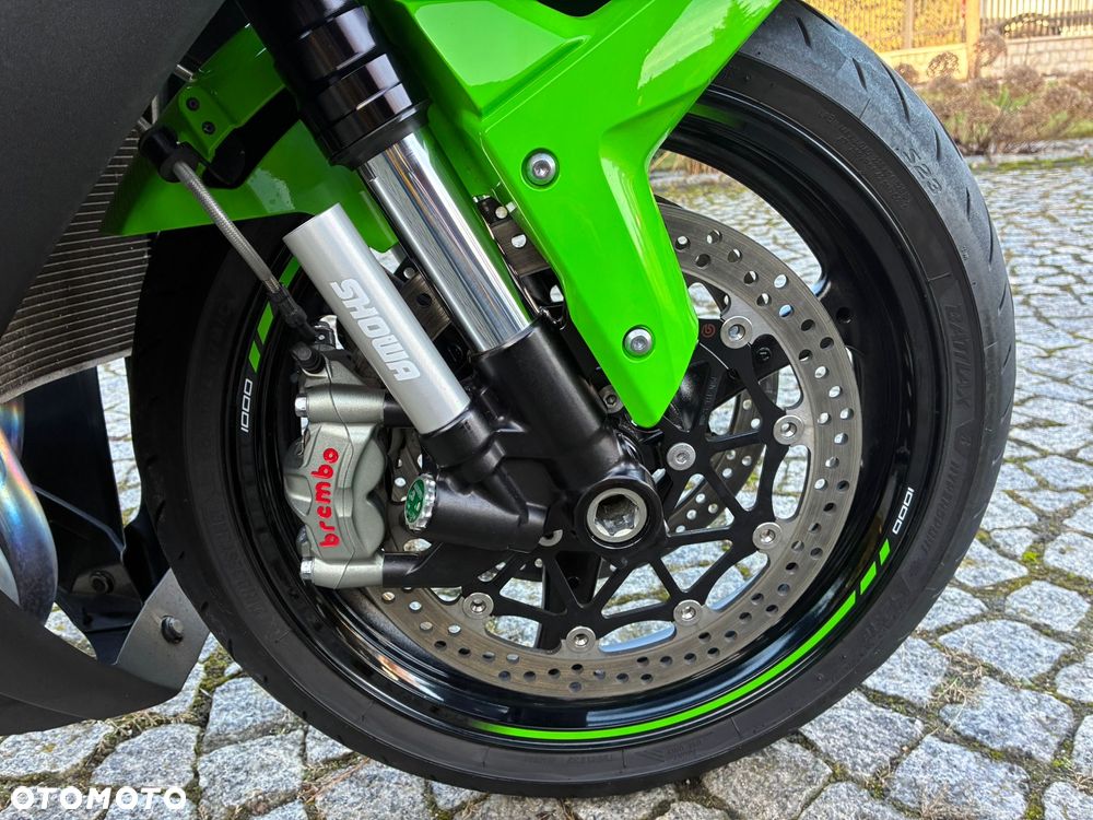 Kawasaki Ninja - 25