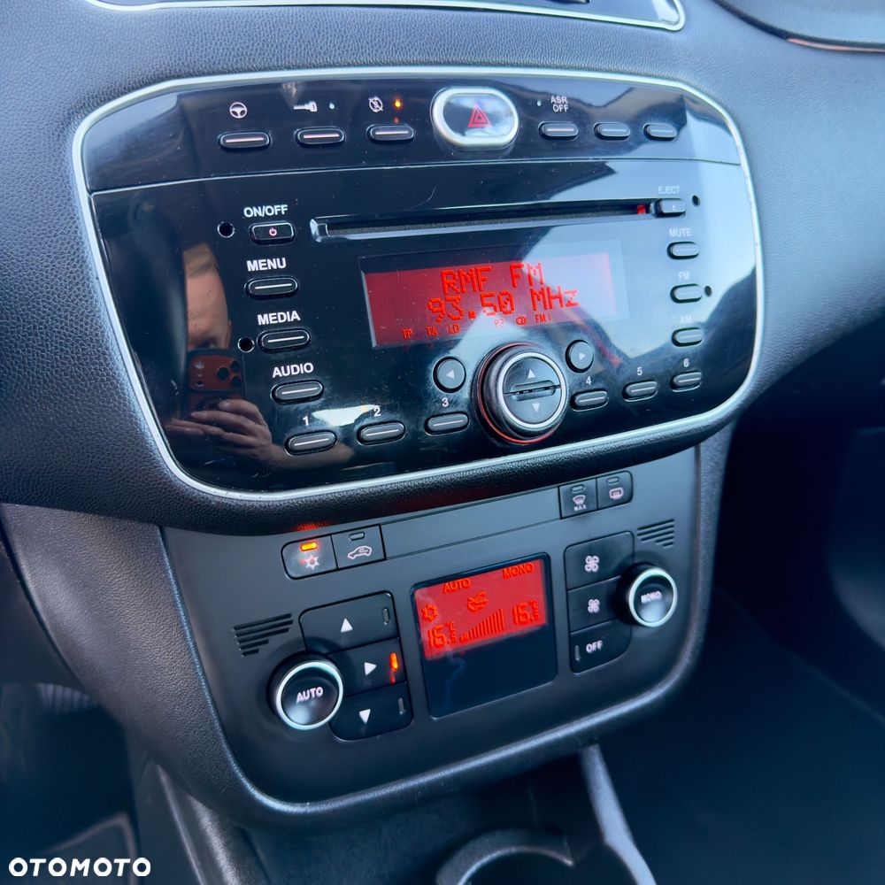 Fiat Punto Evo 1.4 8V Start&Stopp Young II - 15