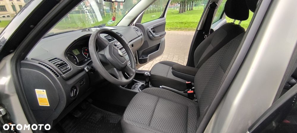 Skoda Roomster - 8