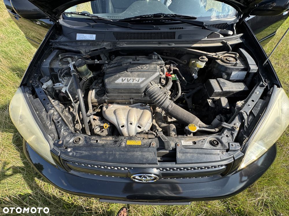 Toyota RAV4 - 12
