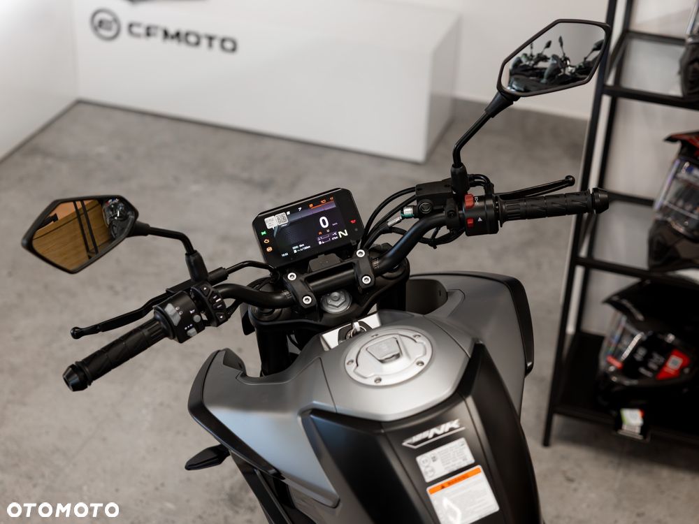 CFMoto NK - 6
