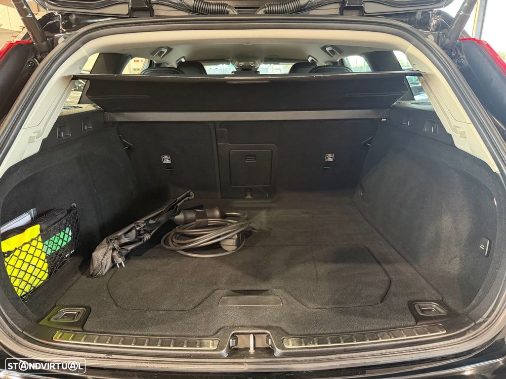Volvo V60 2.0 T6 AWD TE Core - 33