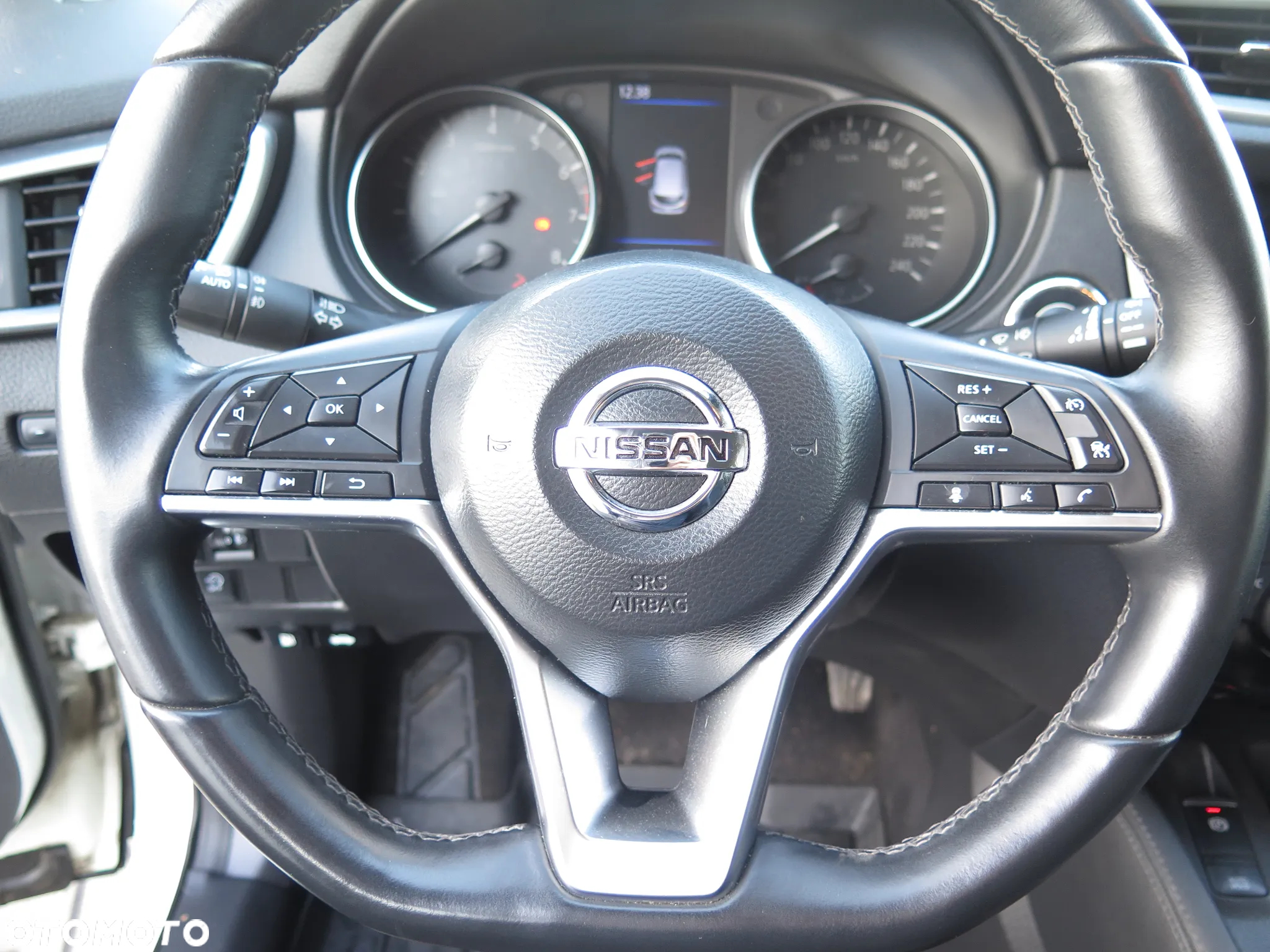 Nissan Qashqai 1.3 DIG-T Visia - 17