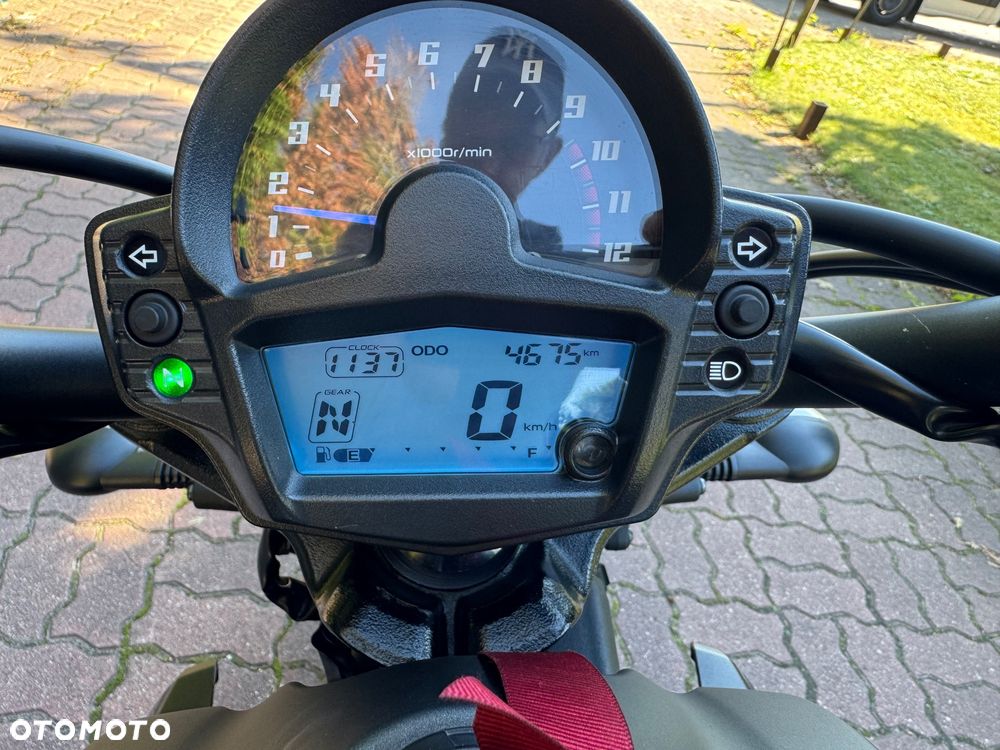 Kawasaki Vulcan S - 20