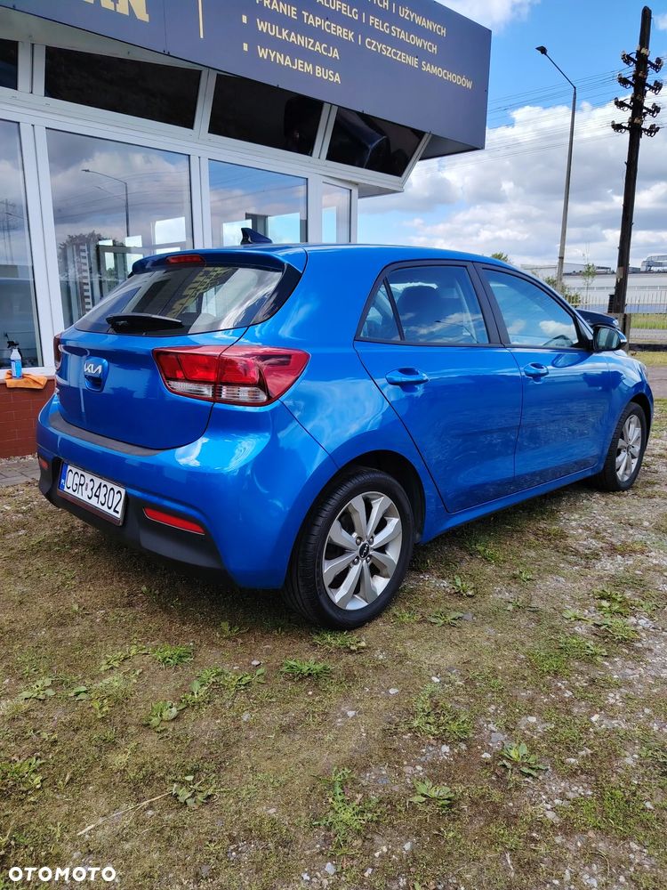 Kia Rio - 6