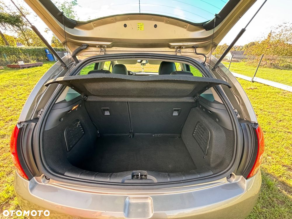 Citroën C3 VTi 120 Automatik Exclusive - 13