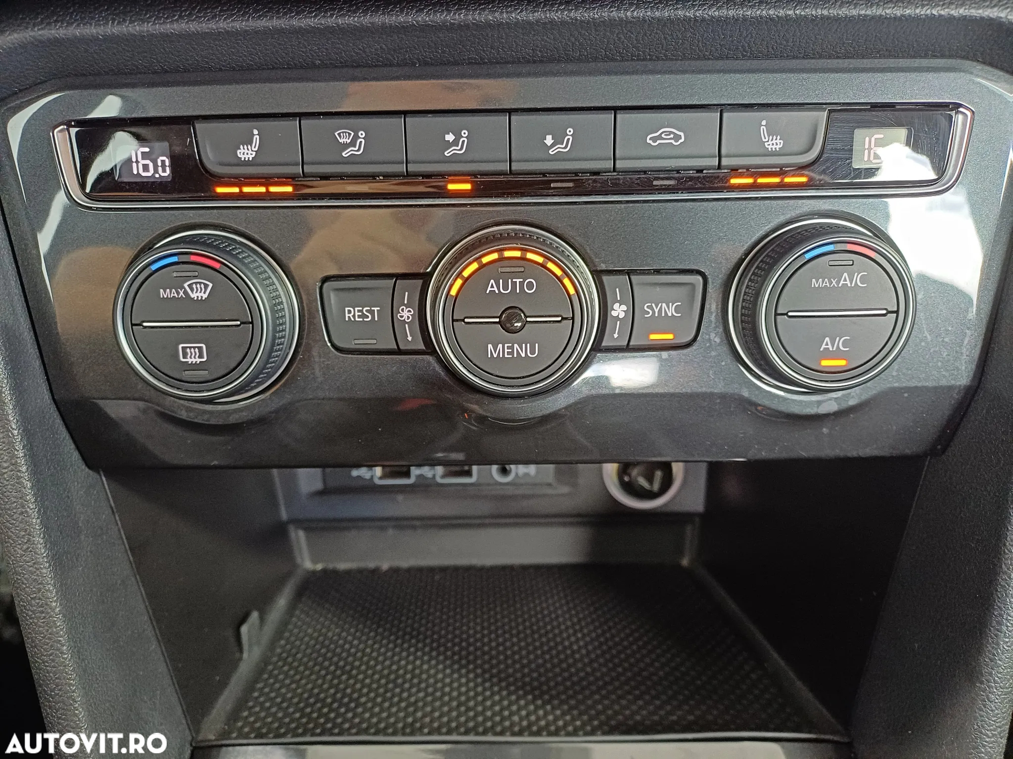Volkswagen Tiguan 2.0 TDI 4Mot Trendline - 13