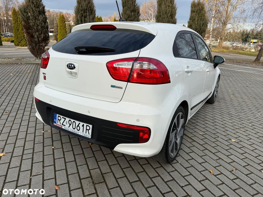 Kia Rio 1.2 Business Line - 13