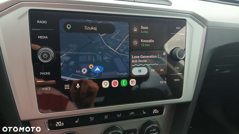 Volkswagen Passat 2.0 TDI BMT Comfortline DSG - 19