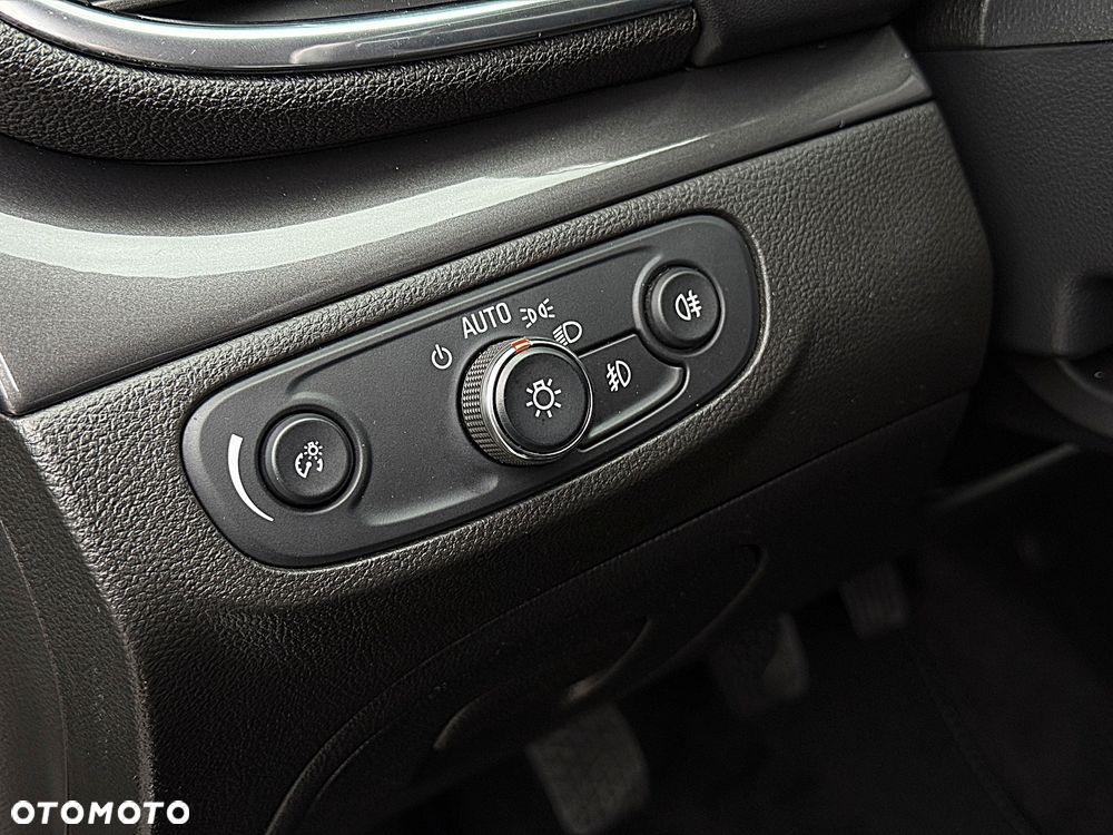 Opel Mokka X 1.4 T Design Line S&S - 12