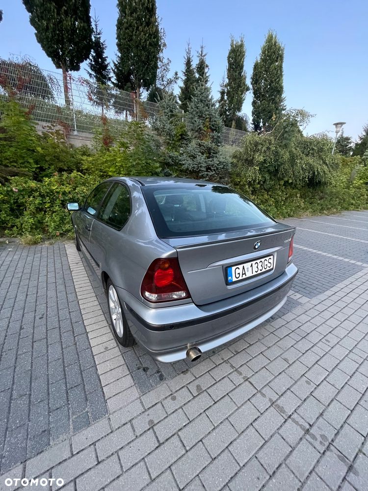 BMW Seria 3 316ti - 11